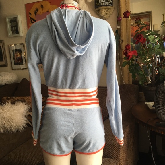 COPY - Fashion Nova Casual 2 piece set - Picture 2 of 9